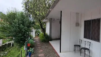 Hotel Lal's Resort Guptkashi